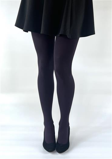 Model wearing 100 denier dark purple gipsy tights 