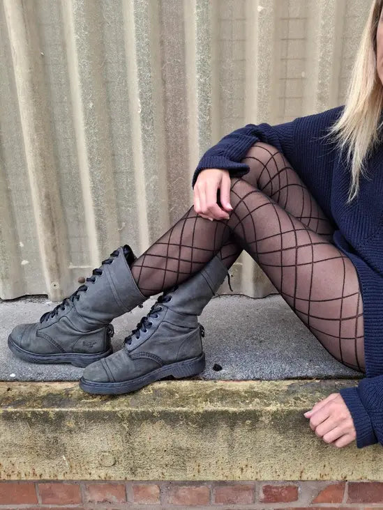 Ribbon Pattern Tights